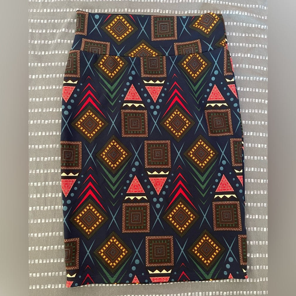 Medium Lularoe Cassie, NWOT